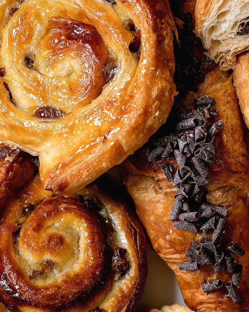 pop-over pastry danish cinnamon roll